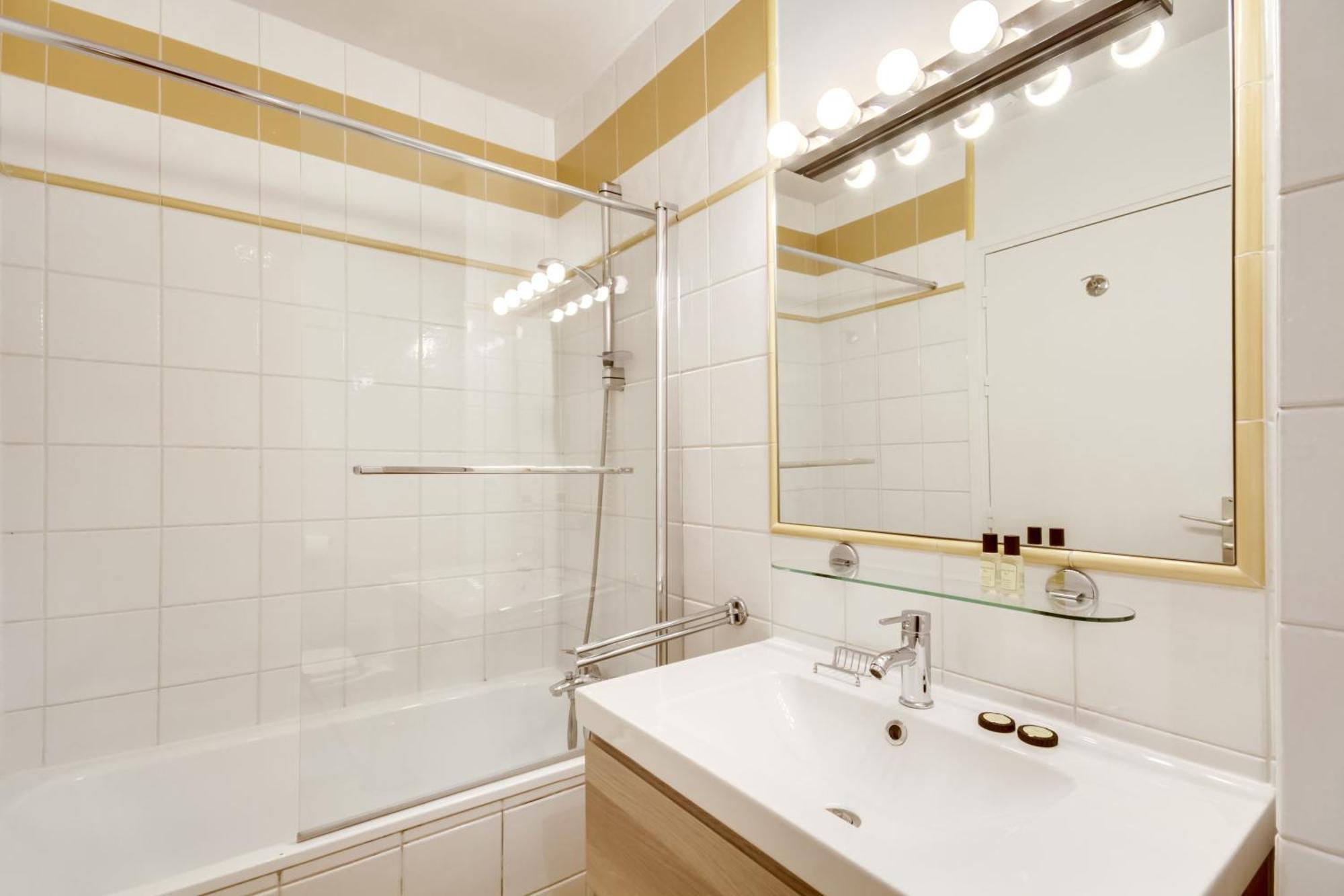 Apartments For Work In City Center Paryż Zewnętrze zdjęcie