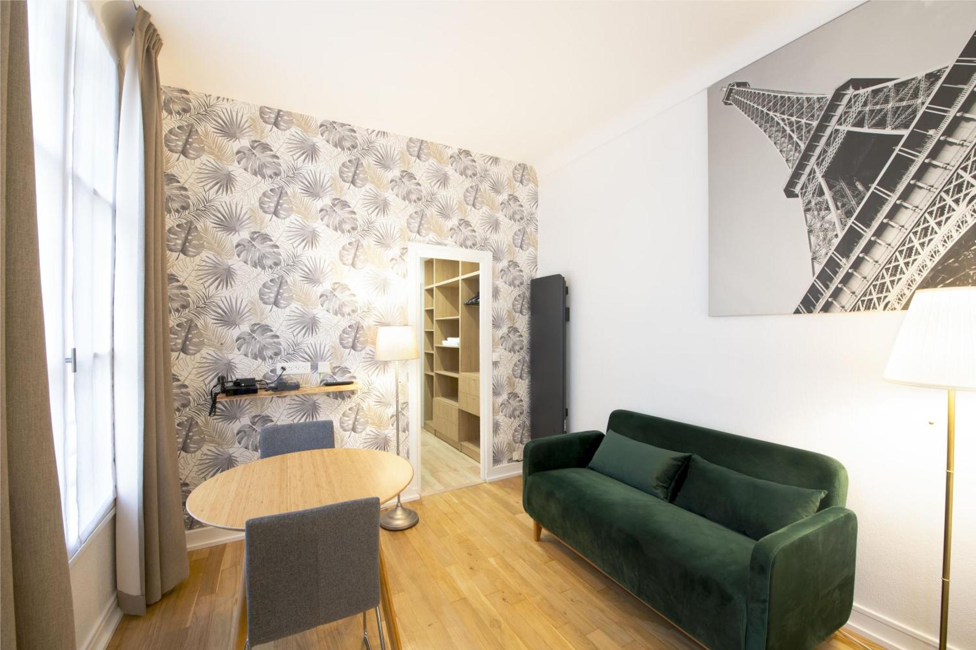 Apartments For Work In City Center Paryż Zewnętrze zdjęcie